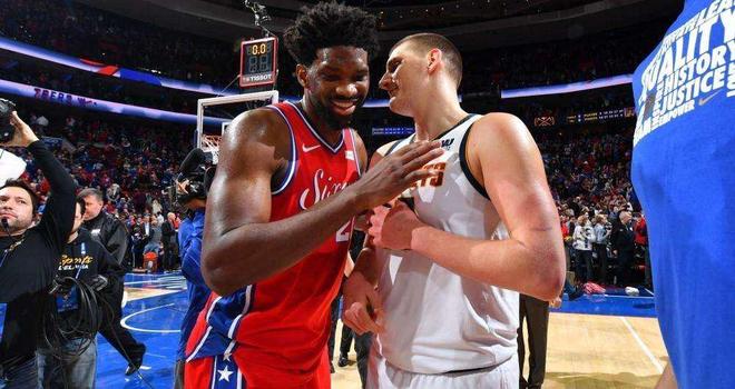 在关键时刻 在关键时刻