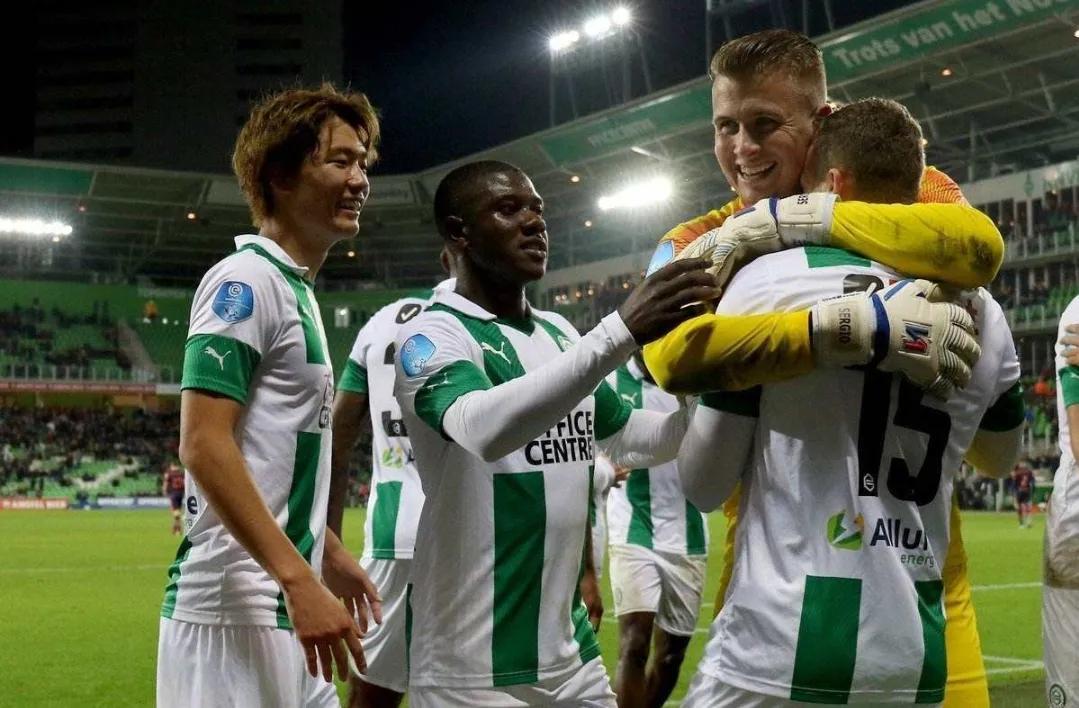 面对年轻而 面对年轻而