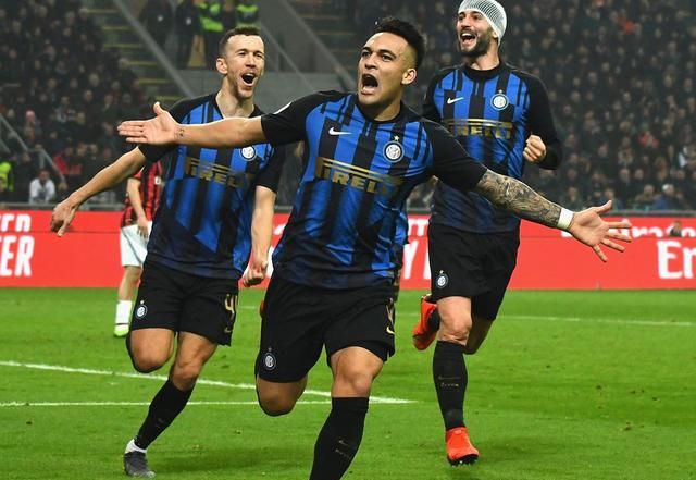 何比分在你 何比分在你